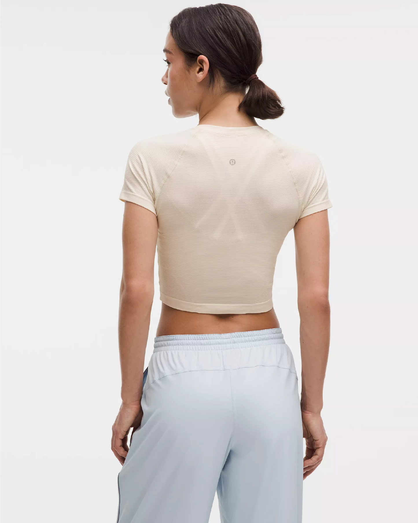 Swiftly Tech Cropped Short-Sleeve Shirt 2.0